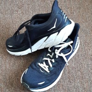 COPY - HOKA Clifton 8